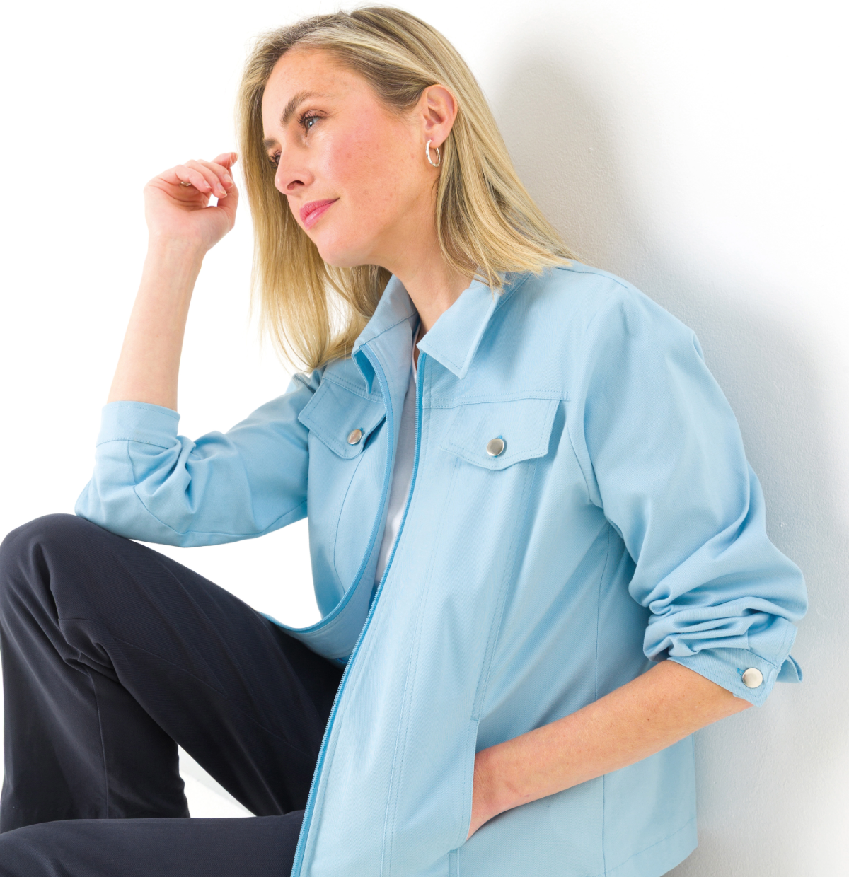 NEW SEASON LADIES COATS & JACKETS