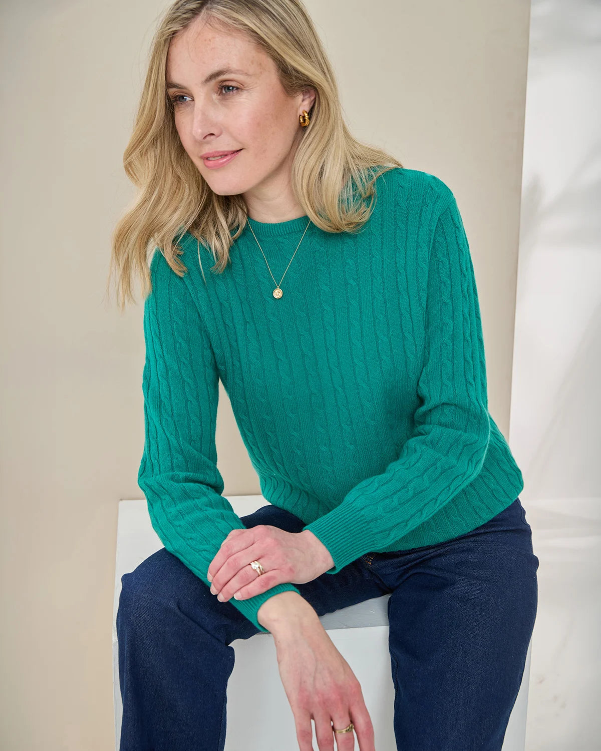 Lambswool Cable Crew Neck Jumper - Emerald