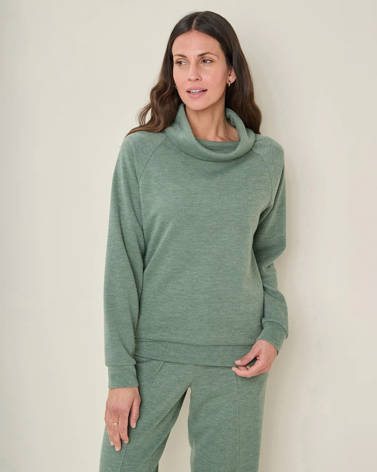 Meadow Fleece Leisure Cowl Neck Sweatshirt