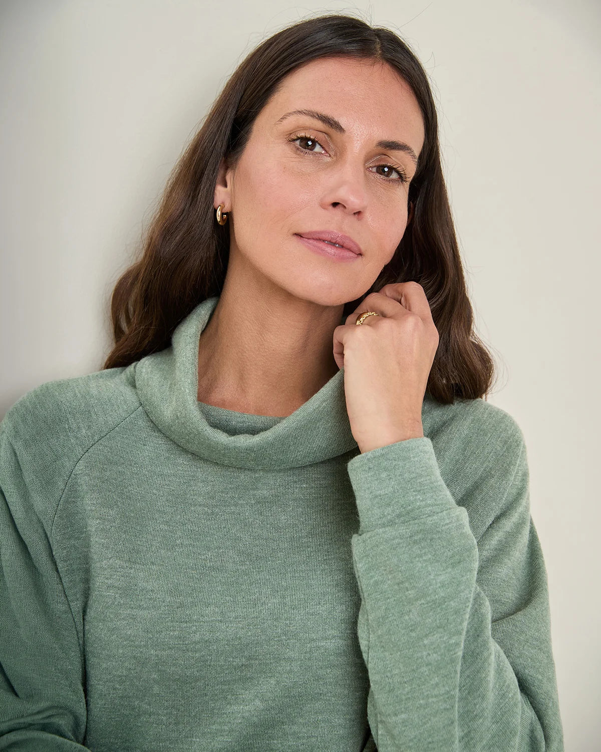 Meadow Fleece Leisure Cowl Neck Sweatshirt