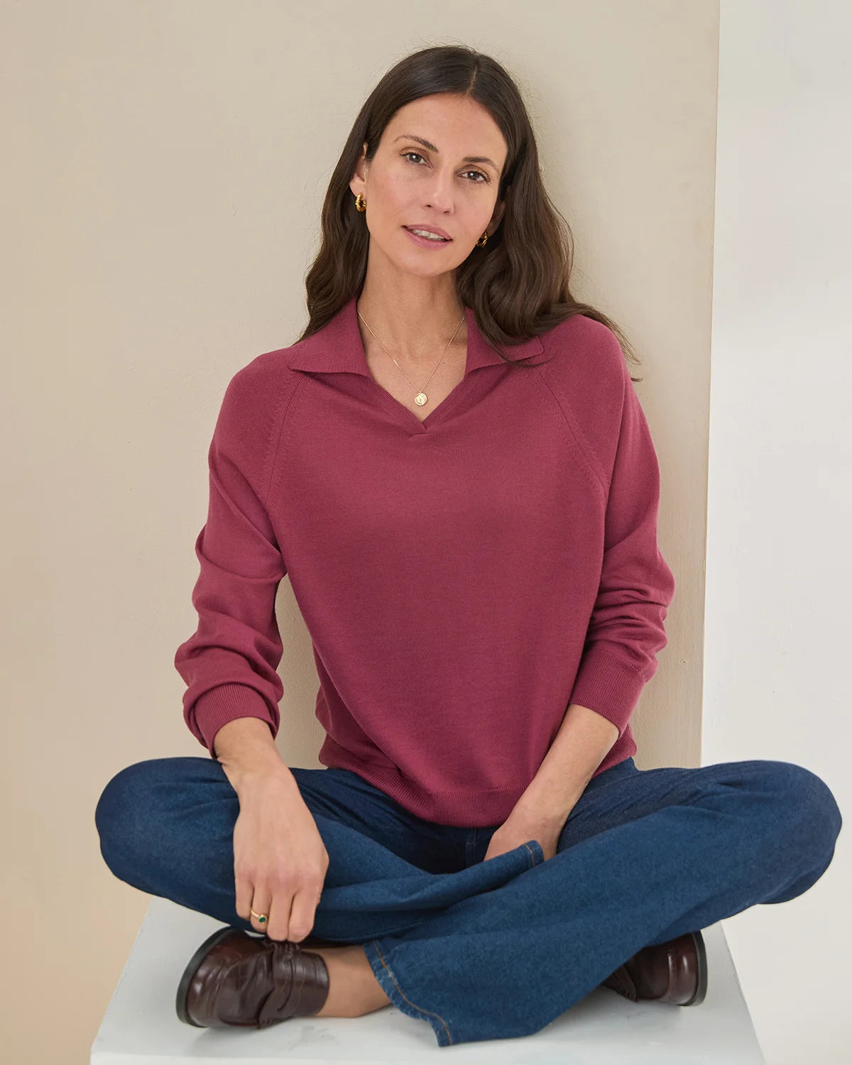 Merino Collared V Neck Jumper - Rosewood