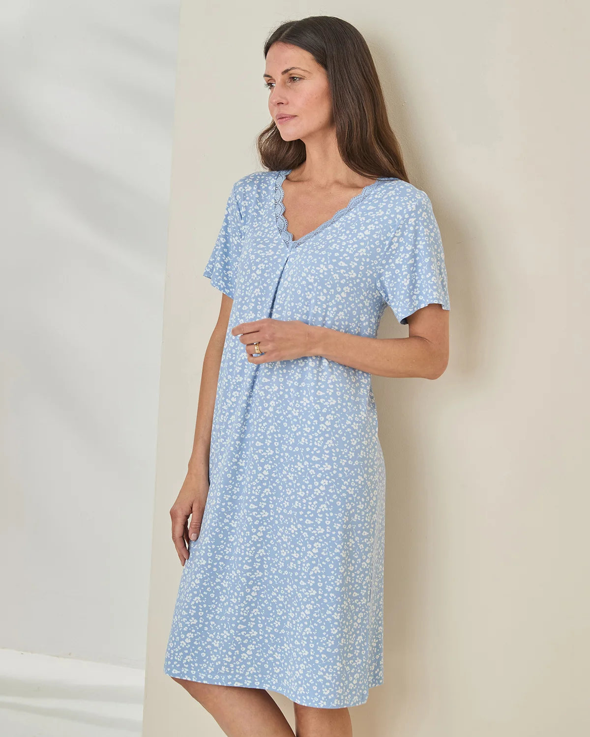 Slenderella Arleth Short Sleeve Floral Nightdress