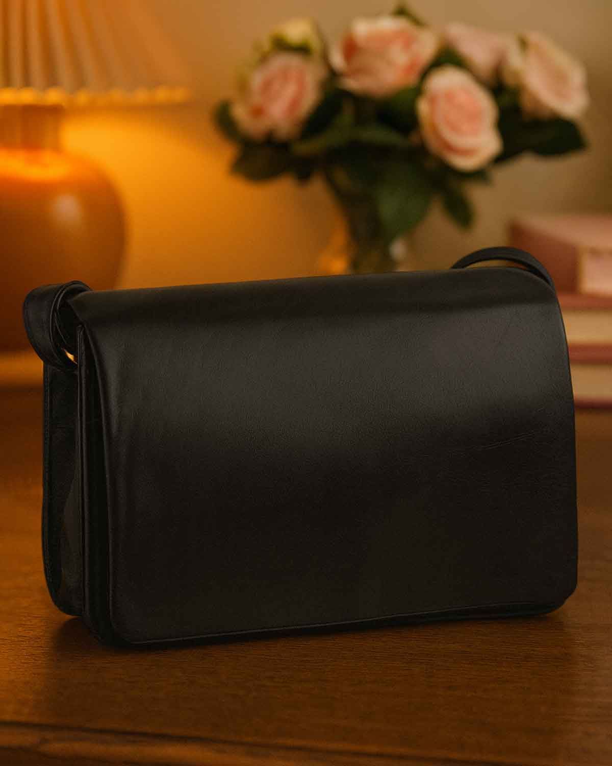 Leather Shoulder Bag - Black - The Classic Boutique