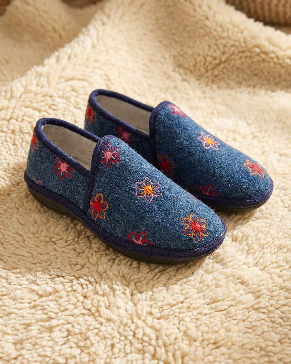 Camden Slipper - Blue - Image 1 - The Classic Boutique