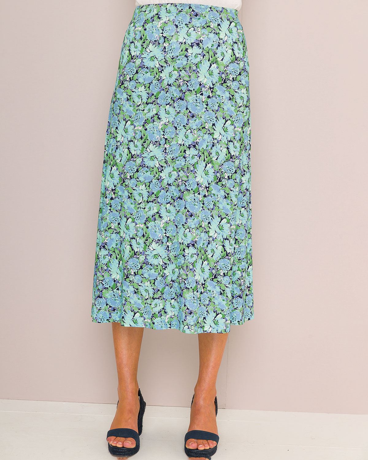 Antonia Floral Viscose Jersey Pull On Skirt - Image 1 - The Classic Boutique