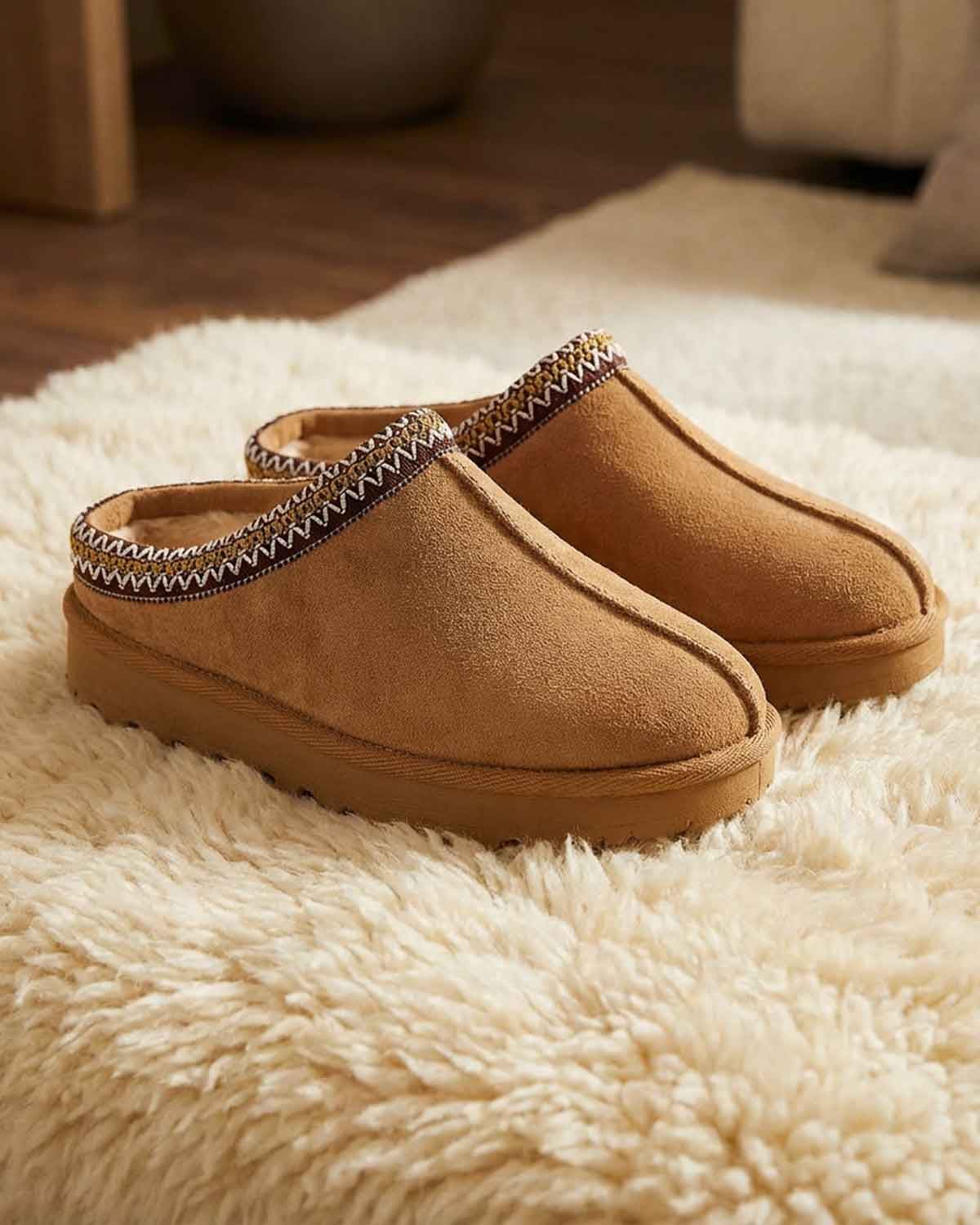 Lunar Piper Slip On Slipper - Lunar