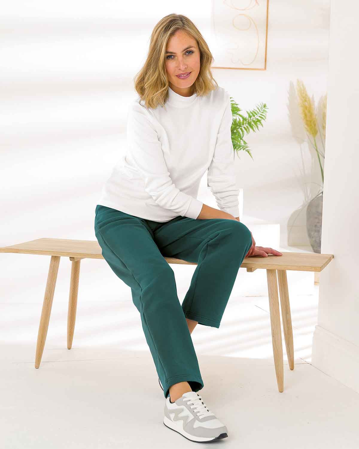 Ladies Cotton Mix Pull On Leisure Trousers - Green - The Classic Boutique