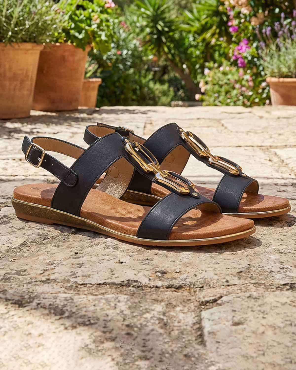 Lunar Darcy Gold Detail Sandal - Black - Lunar