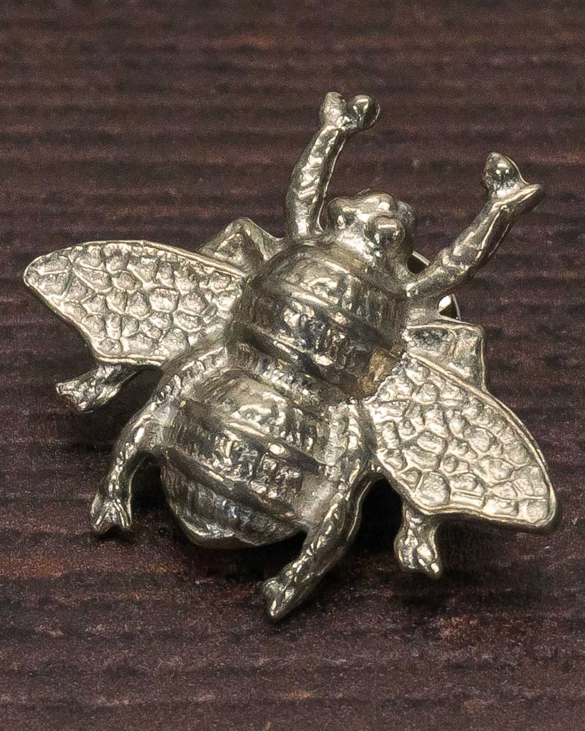 Bee Pin Brooch - The Classic Boutique
